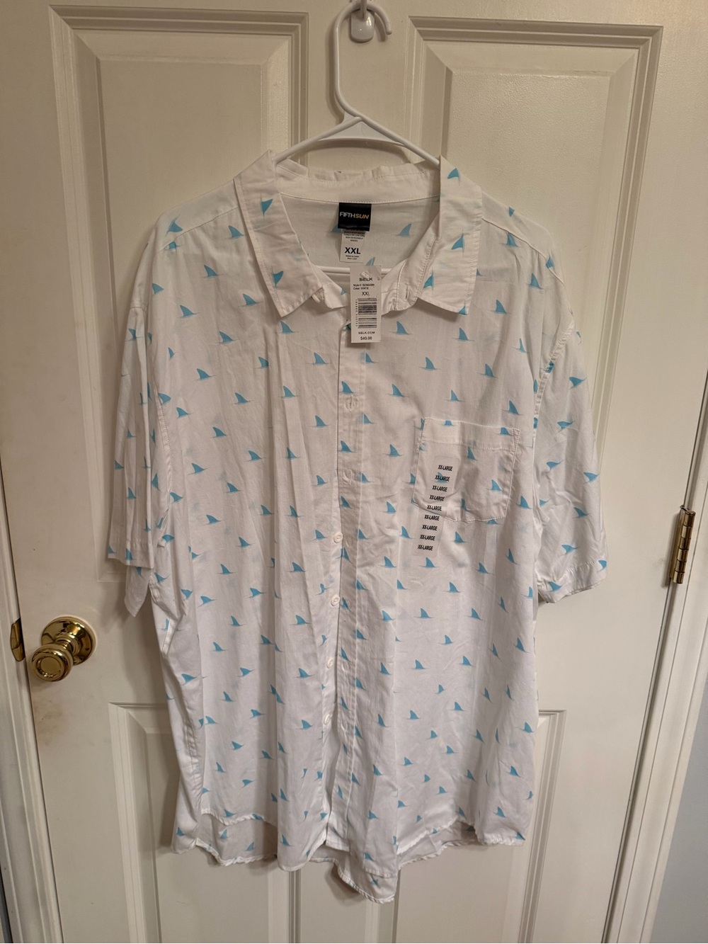 Fifth Sun Shark Fin Men's XXL Button Front Short Sleeve Shirt NWT